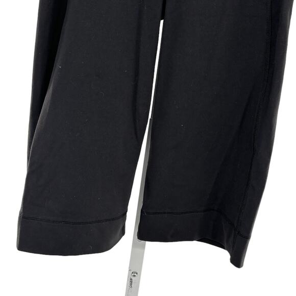 Lululemon Athletica Black Clam Digger II Cropped Pants - Picture 6 of 12